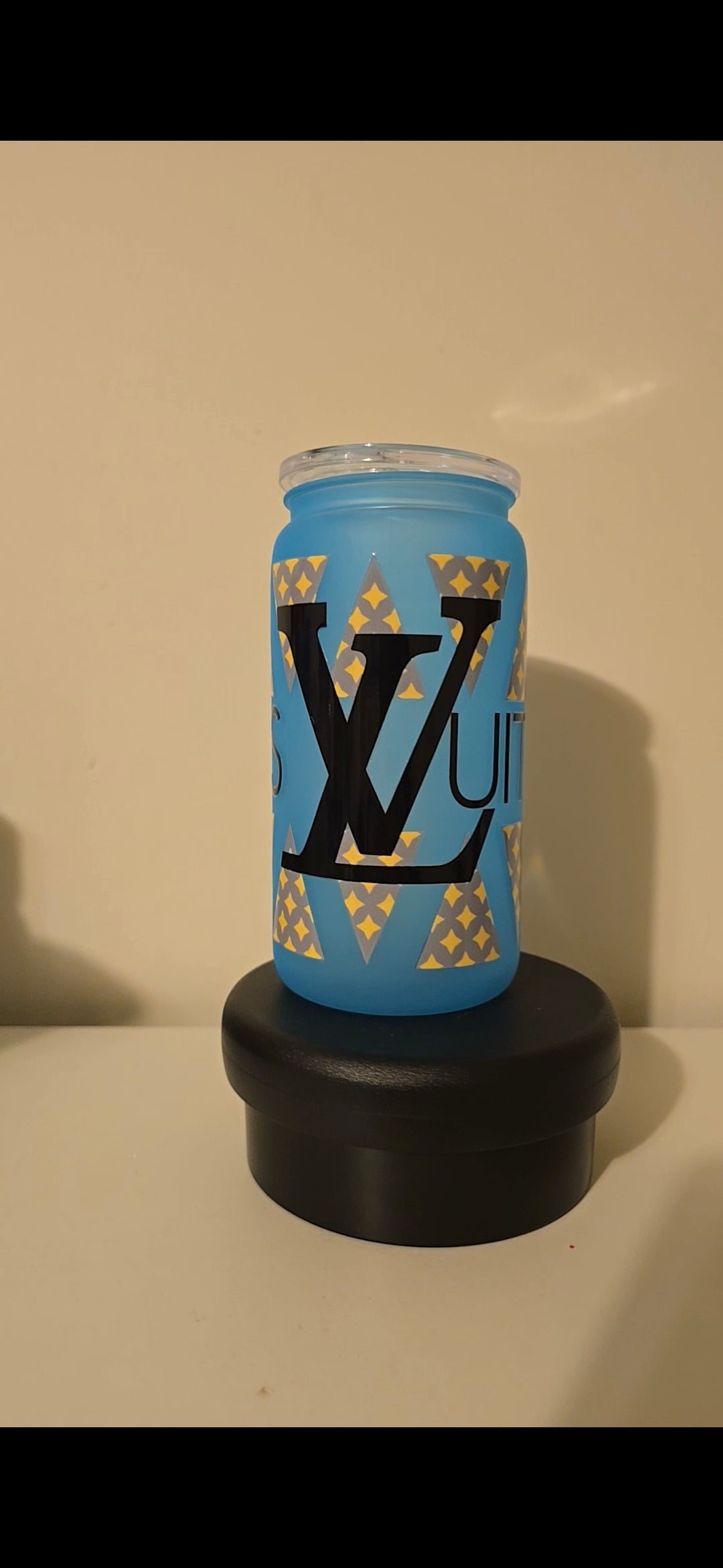 Acrylic cup
