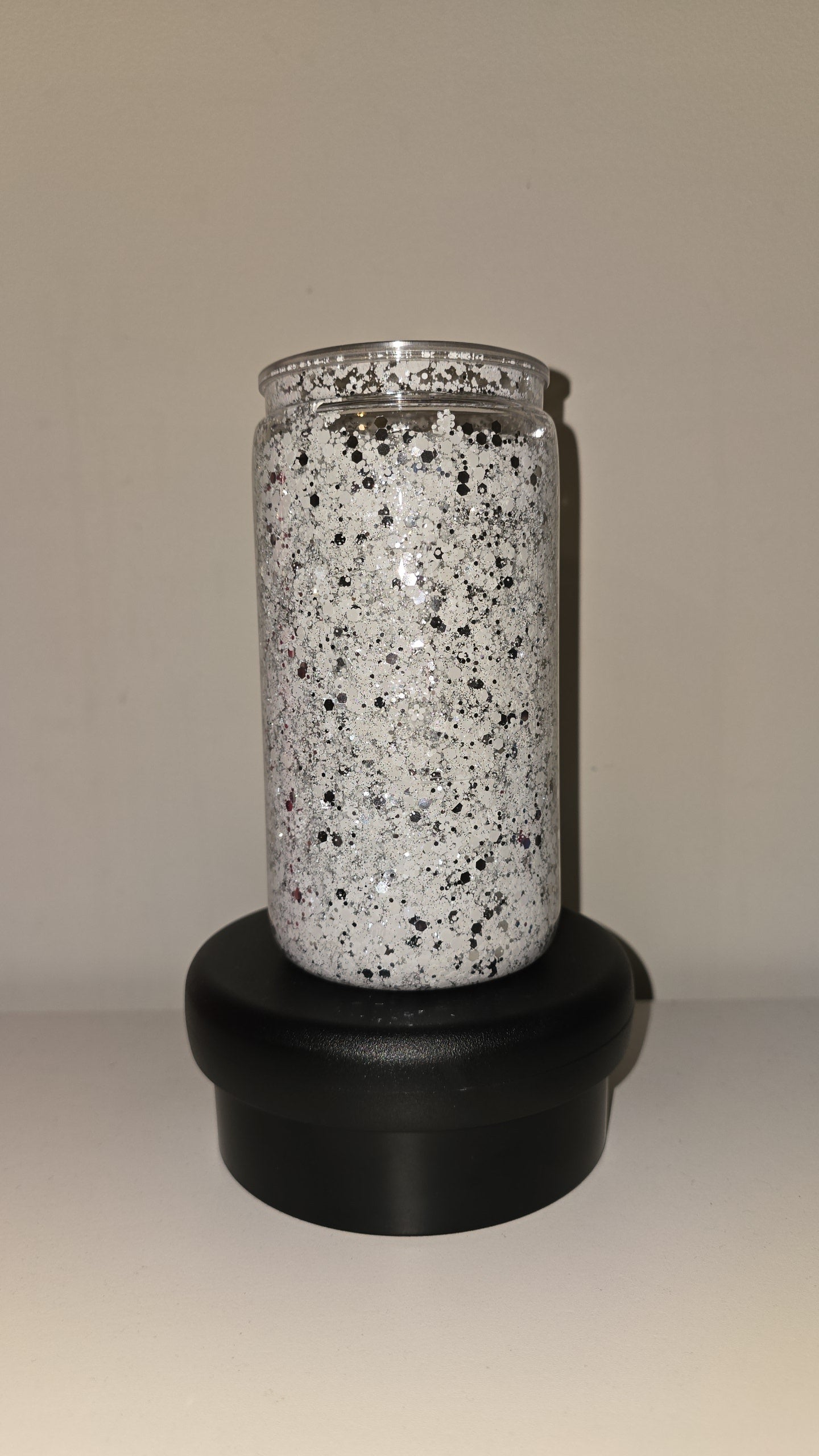 Premade snowglobes